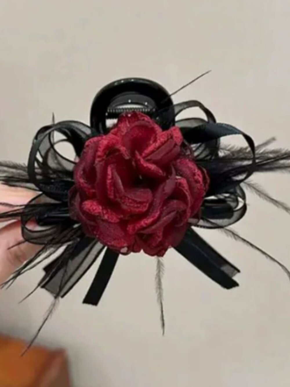 Women's hair clip